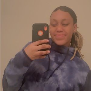 Meet your Posher, Skyy